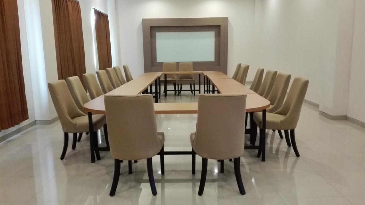 Midtown Xpress Sampit - Kalimantan Tengah Ngoại thất bức ảnh