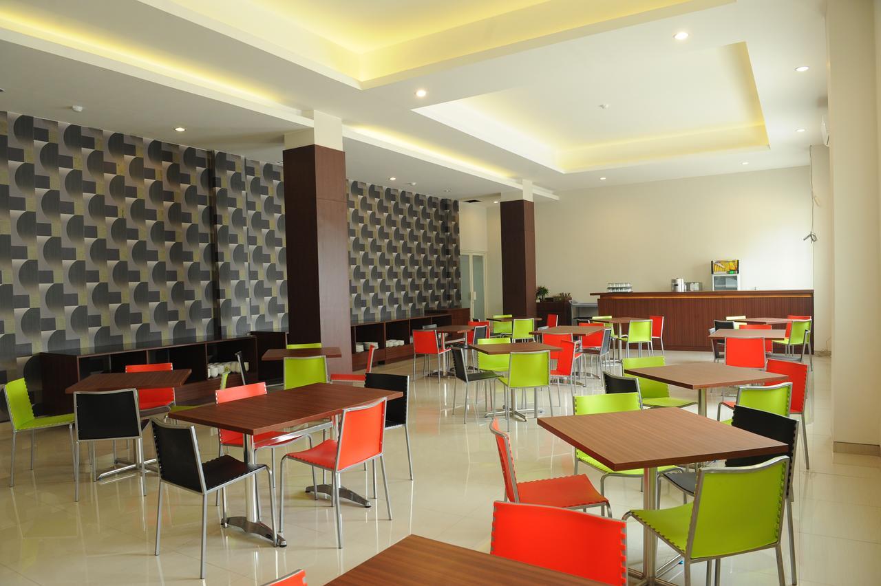 Midtown Xpress Sampit - Kalimantan Tengah Ngoại thất bức ảnh
